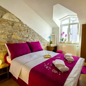 Point Bed and breakfast Pula
